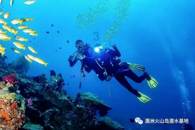 黄河山西河曲段,出现“水煮黄河”景象,与气候条件密切相关
