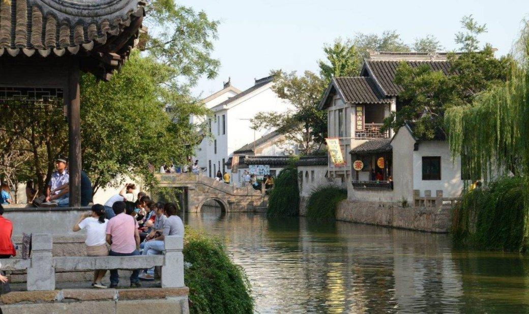 黄金AK闯迷宫