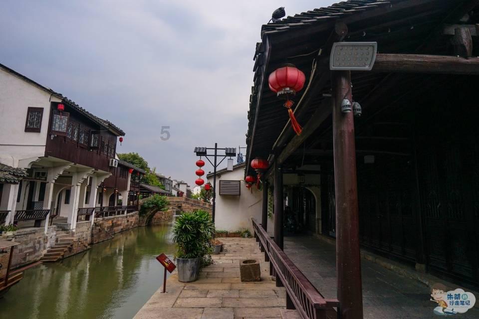 玩撞三国